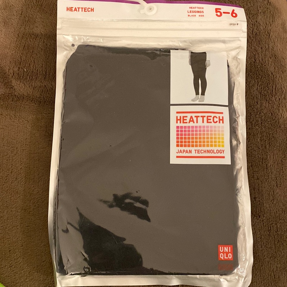 New HEATTECH Leggings, black, size 5-6